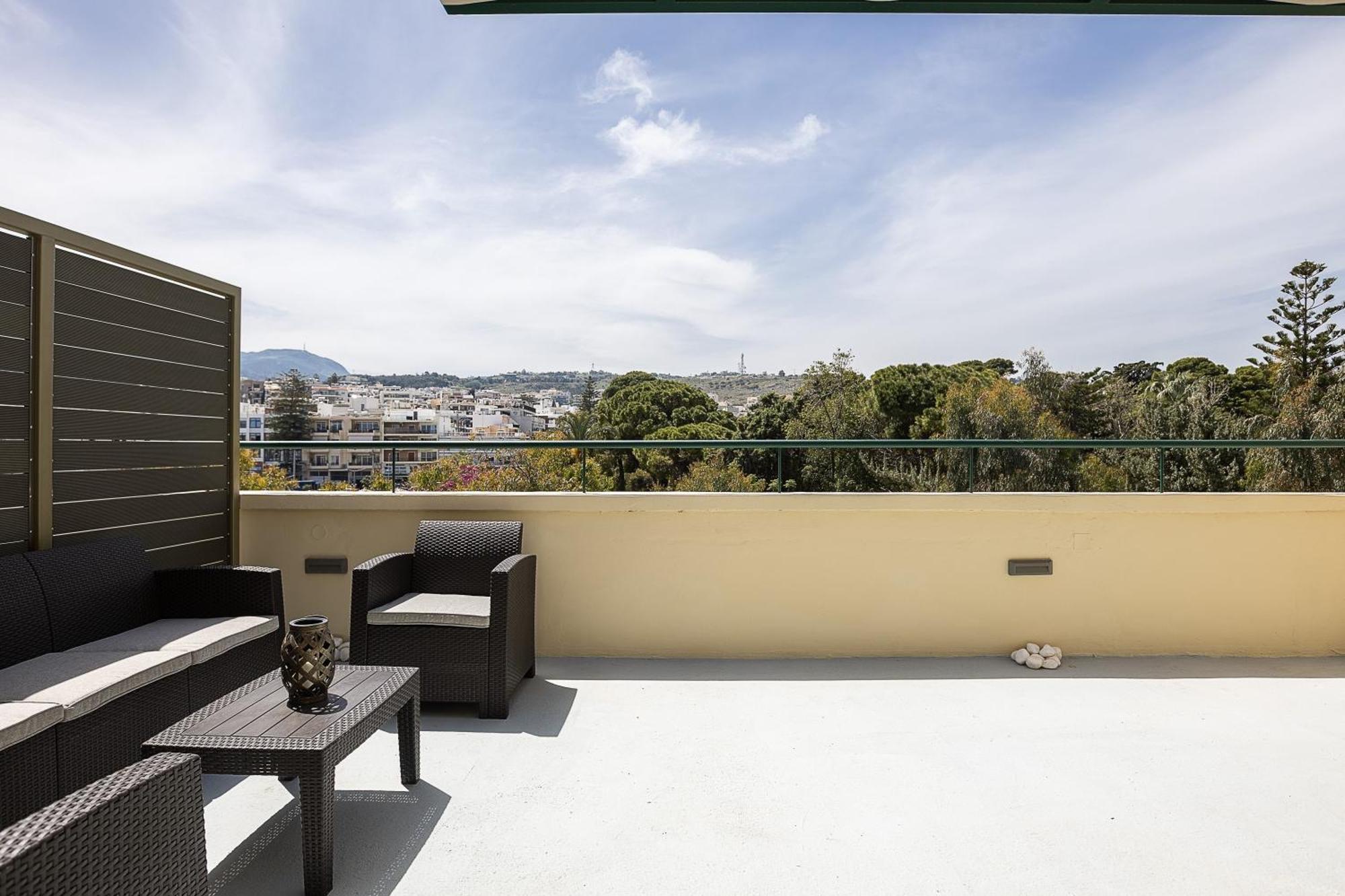 Renaissance Apartment, Feeling The Heartbeat Of Rethymno! ภายนอก รูปภาพ